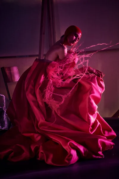 Look 18